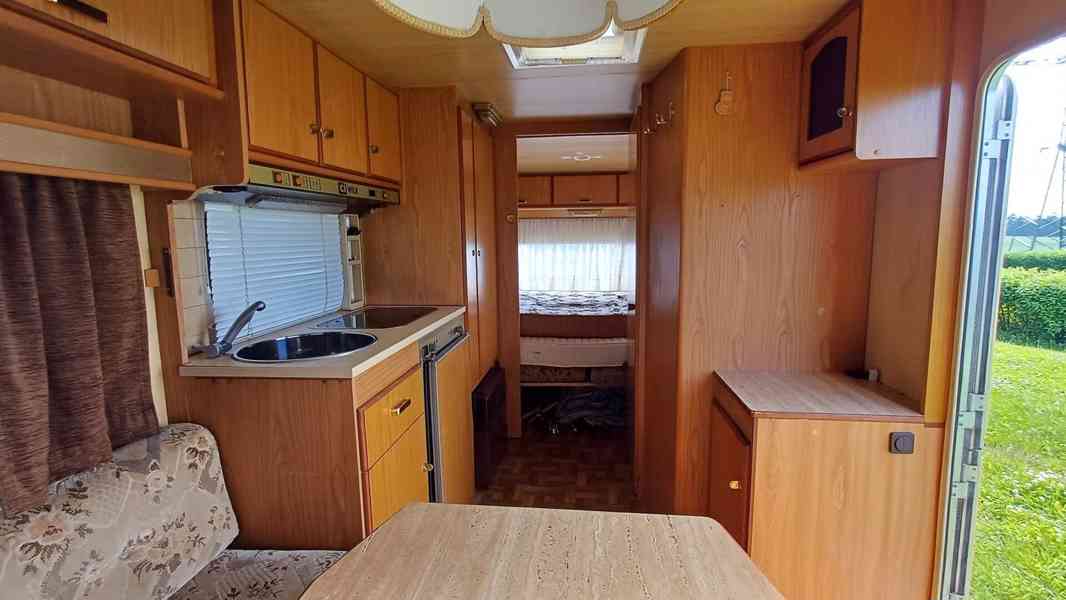 Karavan Wilk 500 de Luxe + velký předstan + nová STK - foto 12