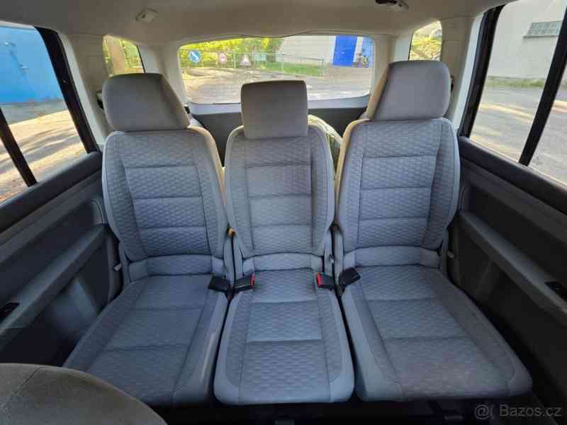 Volkswagen Touran 1,4   Lidový vůz - foto 10