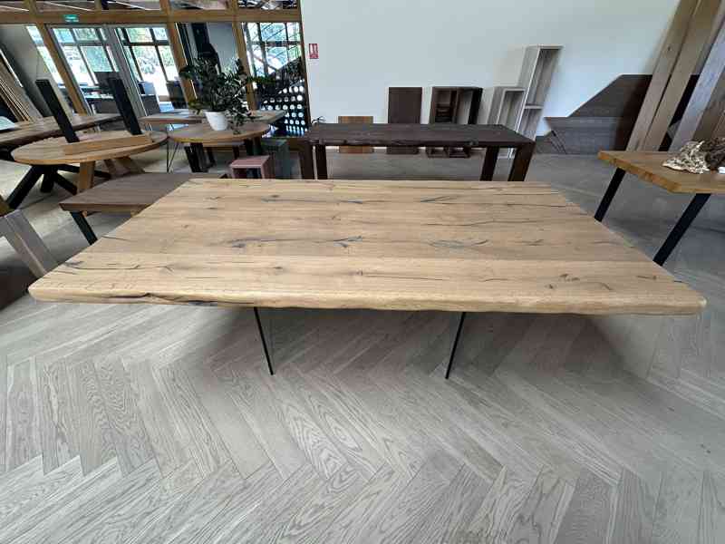 Luxusní dubový stůl se skleněným podnožím - 2350 x 1210 mm - foto 2