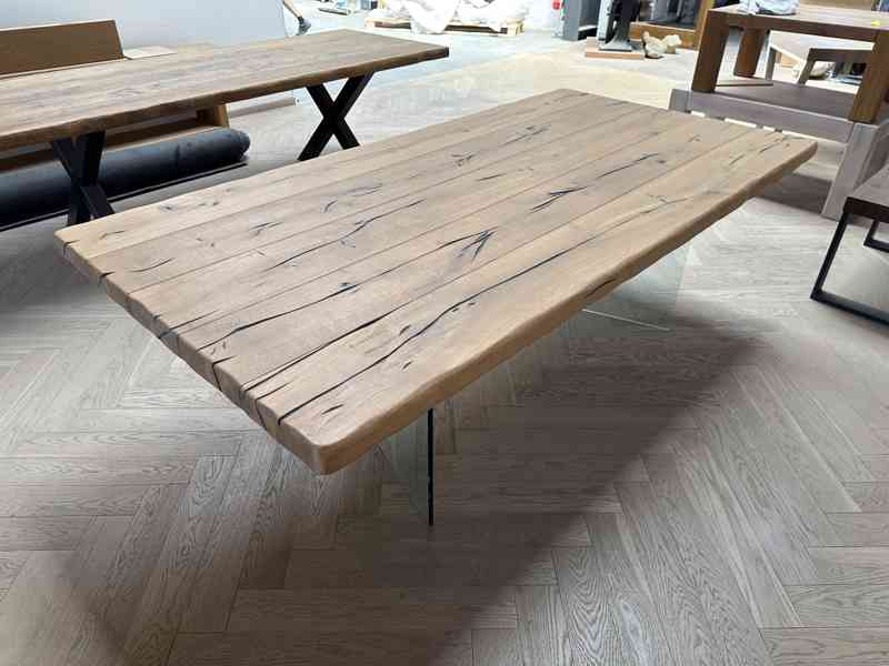 Luxusní dubový stůl se skleněným podnožím - 2350 x 1210 mm - foto 6