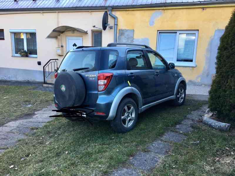 Daihatsu Terios - foto 2
