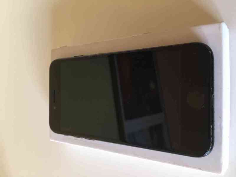 iPhone 7 JetBlack - foto 1