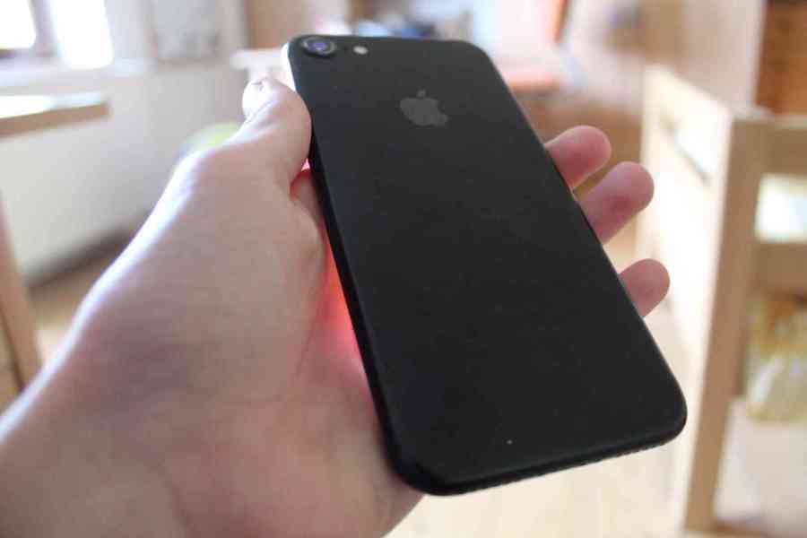 iPhone 7 JetBlack - foto 7