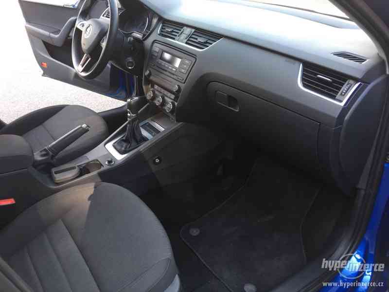 OCTAVIA 1.6TDI ELEGANCE MANUAL PUVOD CZ BEZKLICKOVE OVLADANI - foto 27