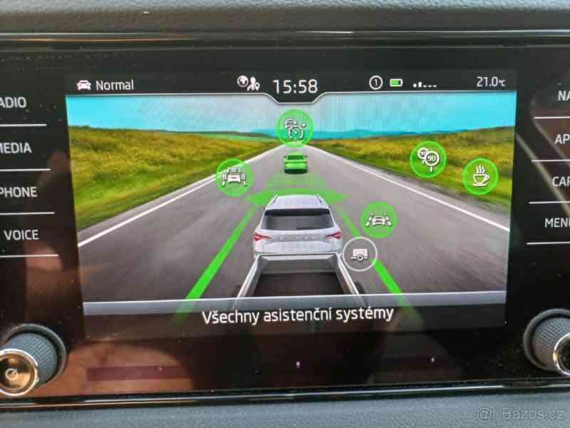 Škoda Karoq 1,0   Style TSI 81 kW - foto 11