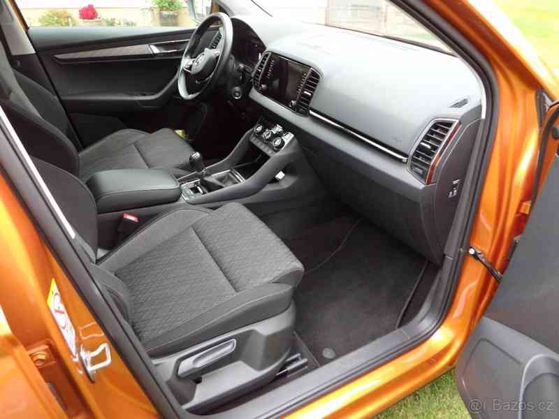 Škoda Karoq 1,0   Style TSI 81 kW - foto 13