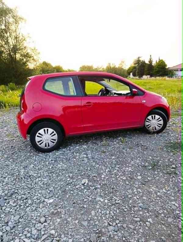 Volkswagen up! 1,0   MPI klimatizace - foto 9