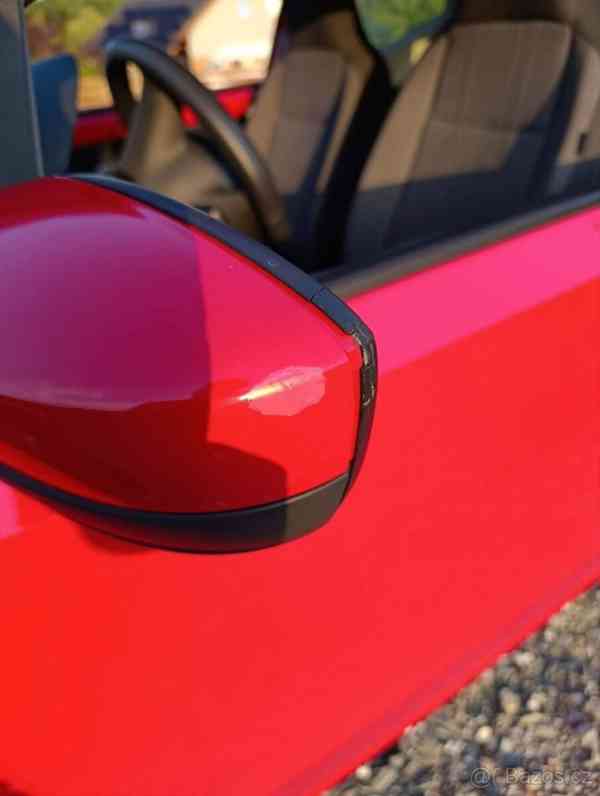 Volkswagen up! 1,0   MPI klimatizace - foto 13