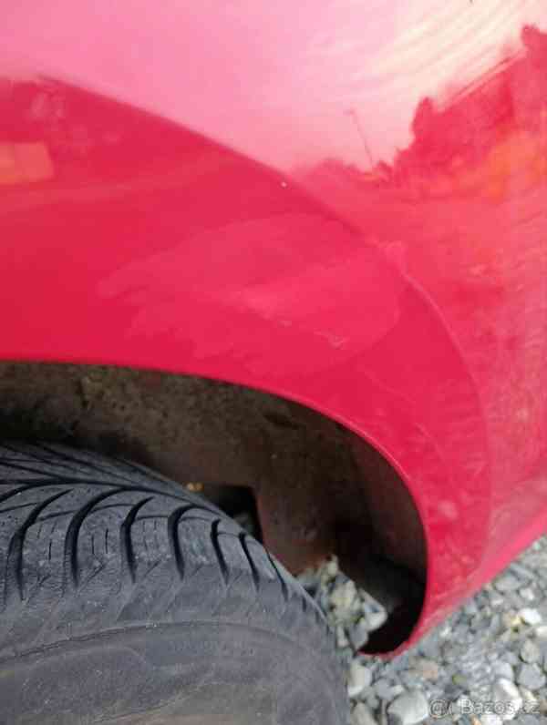 Volkswagen up! 1,0   MPI klimatizace - foto 14