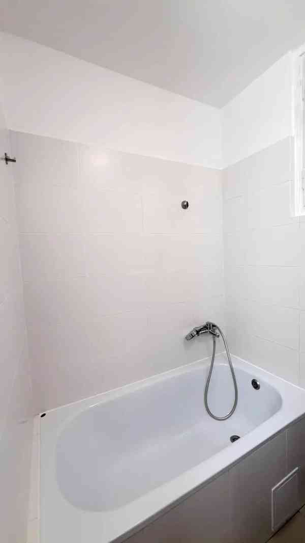 Pronájem bytu 1+kk 22 m² - foto 6