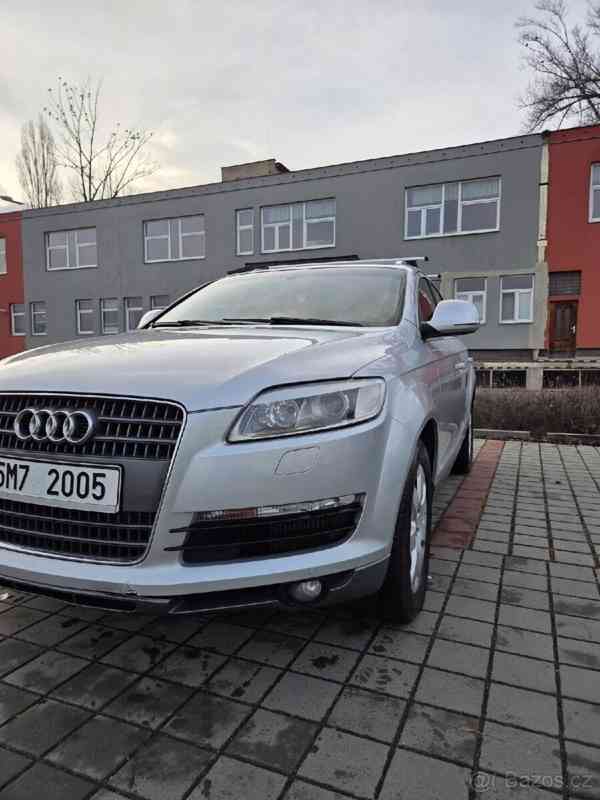 Audi Q7 3,0 - foto 1