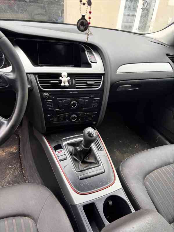 Čištění interiéru aut  - foto 3