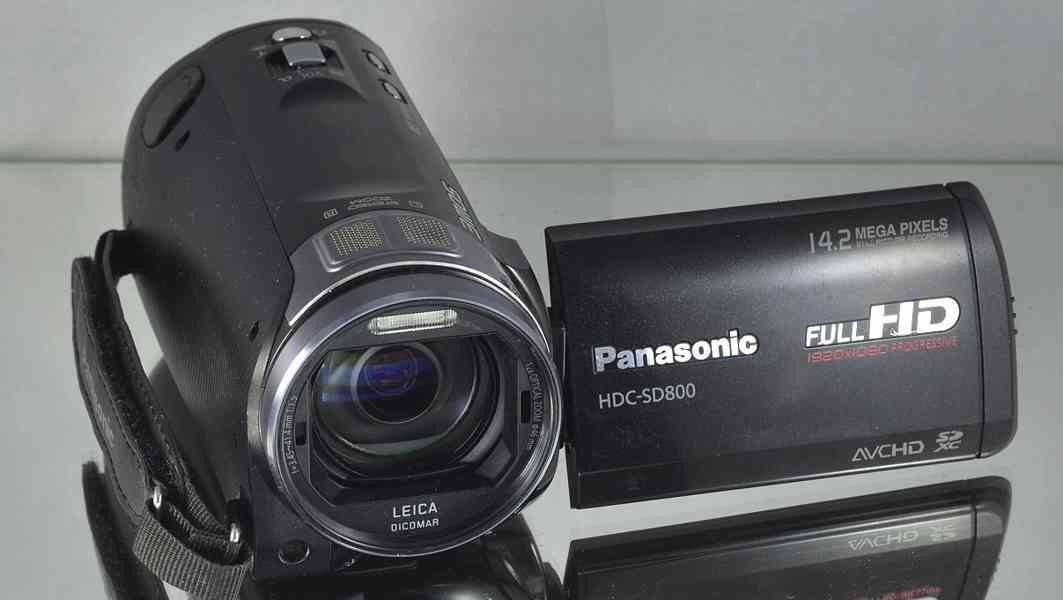 videokamera Panasonic HDC-SD800 **3MOS*Full HDV*iA - foto 4