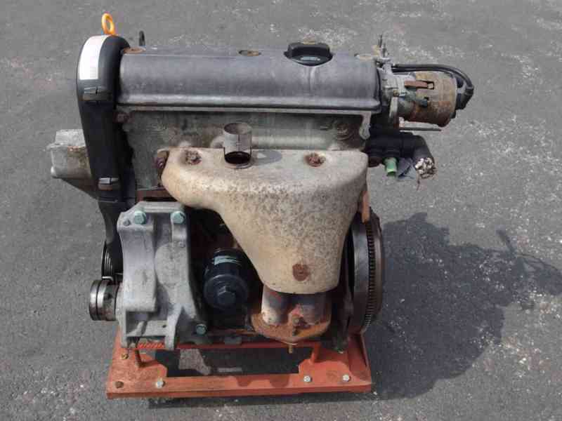 Motor Škoda Octavia I, 1.6, 55 kW, kód AEE - foto 5