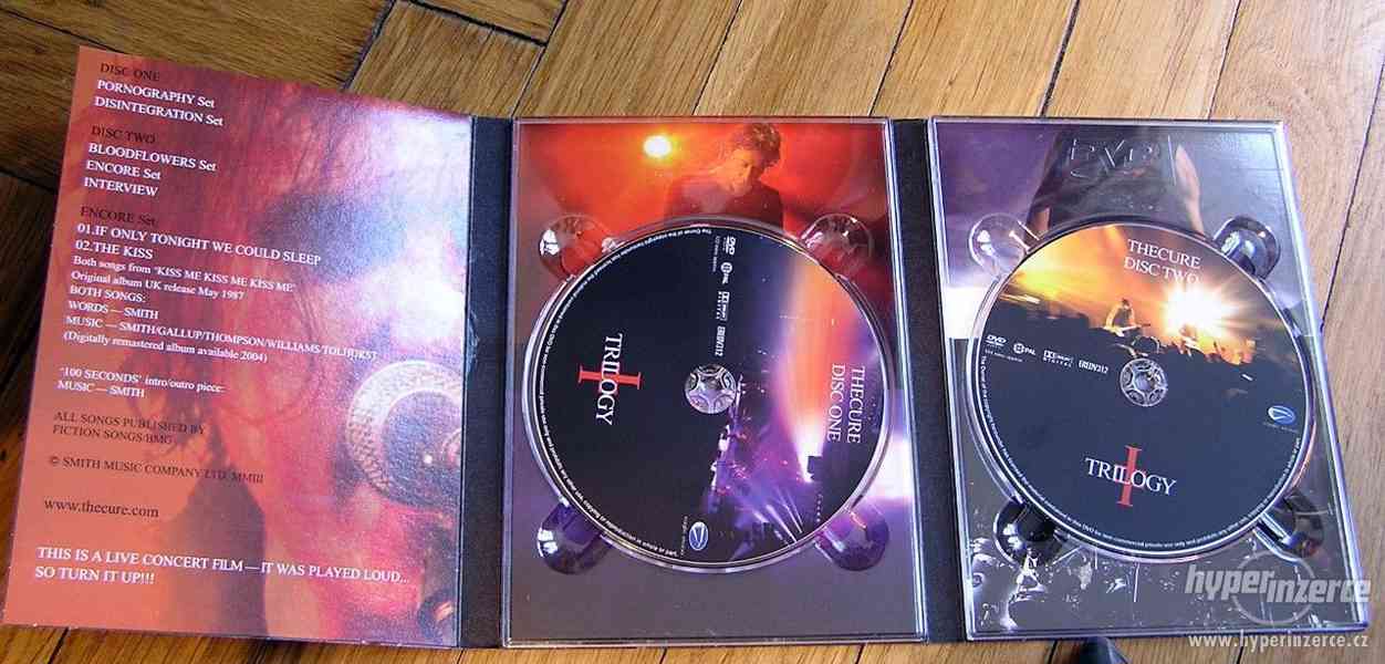 2DVD The Cure - Trilogy , Robert Smith - foto 3