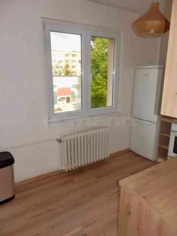 Pronájem bytu 2+1 56 m² - foto 6