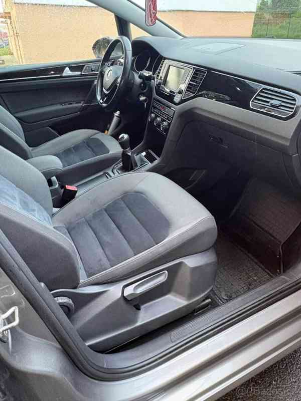Volkswagen Golf Sportsvan 1,6   TDI 81kW Highline, ČR - foto 5