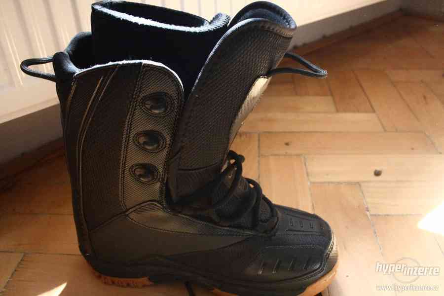Nové snowboardové boty, vel. 39-40;US 8/UK 7 - foto 12
