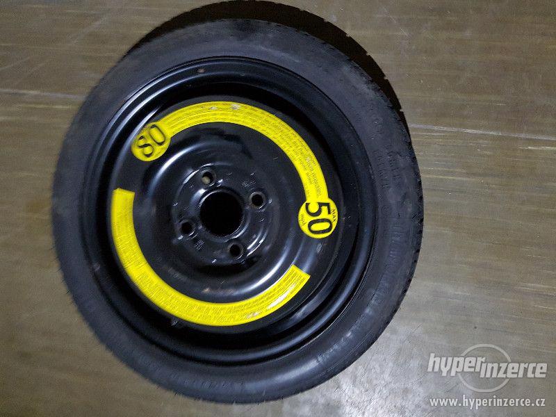 Nová rezervní pneumatika - foto 1