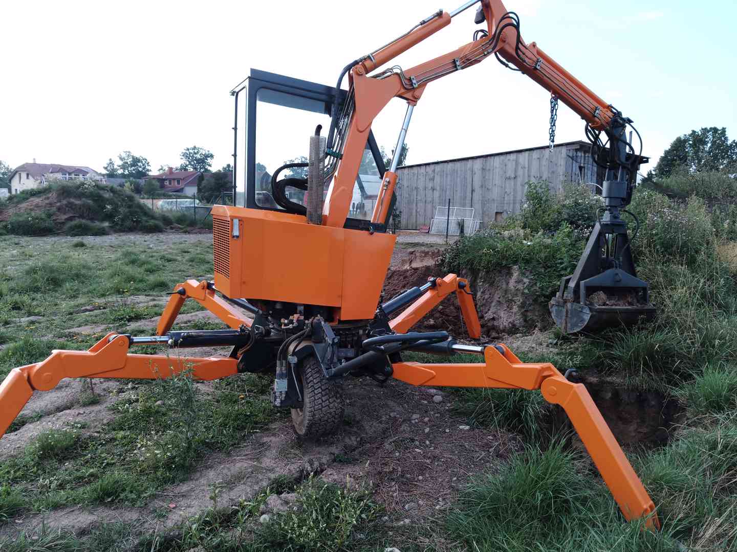 Minibagr BOKI 2551 - bazar - Hyperinzerce.cz