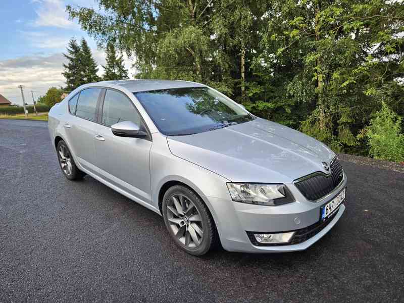 Škoda Octavia 3  1.6 TDI GREENLINE - foto 2