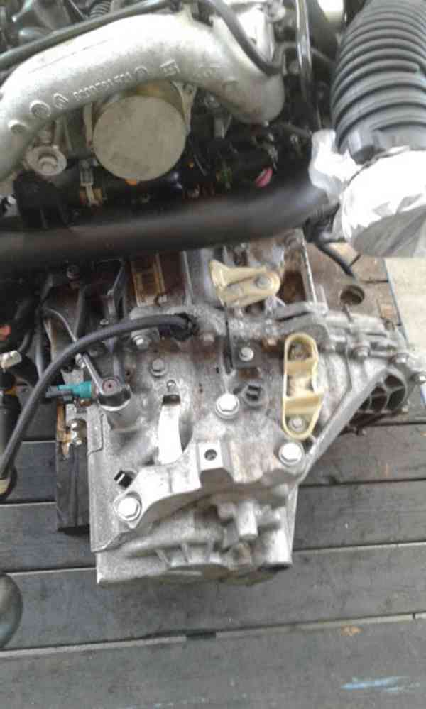 MOTOR, převodovka + příslušenství 1,9 Dci na Renault Laguna, - foto 3