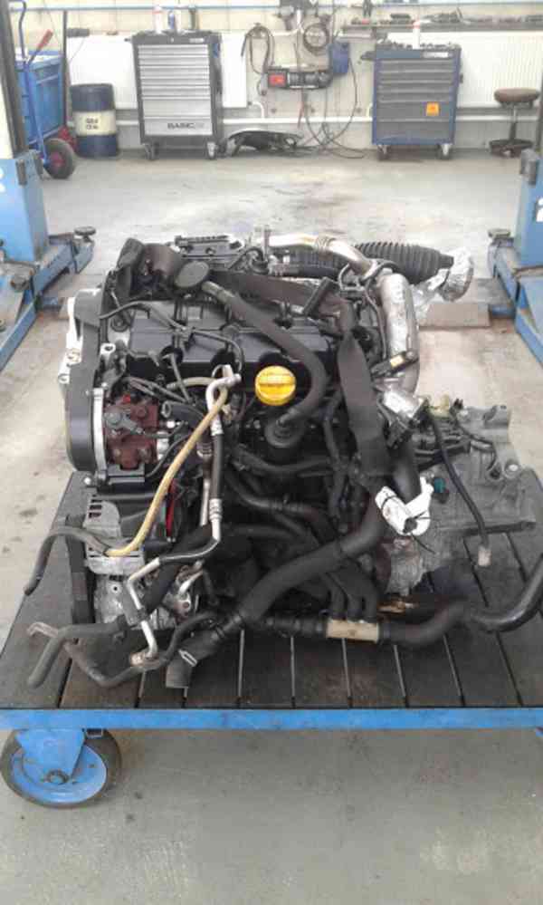MOTOR, převodovka + příslušenství 1,9 Dci na Renault Laguna, - foto 2