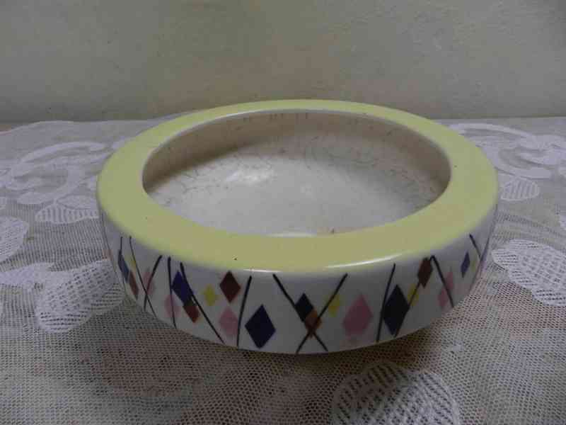 Hezká stylová keramická Mísa Brusel Kravsko  - foto 4