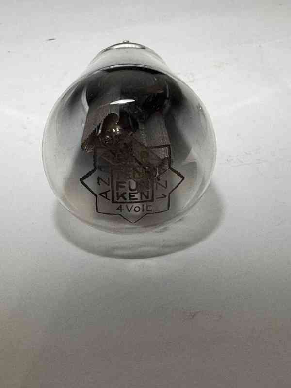 Elektronky Telefunken AZ1, Philips AL4 - foto 7