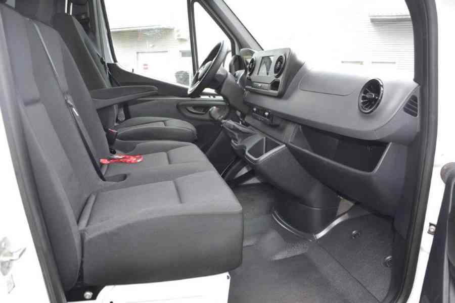 Mercedes-Benz Sprinter 317 CDi Maxi , kamera 360° - foto 20