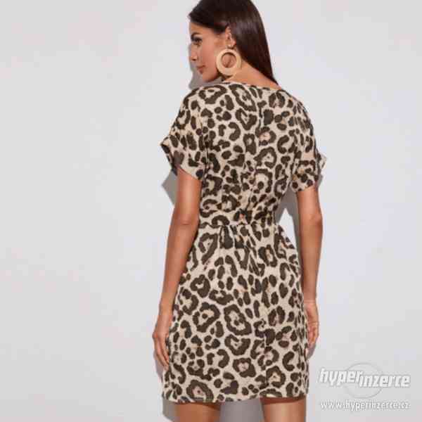 Tygrované mini šaty - foto 2