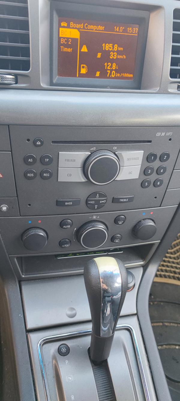 OPEL VECTRA C, CARAVAN 1.9 CDTI  automat - foto 13