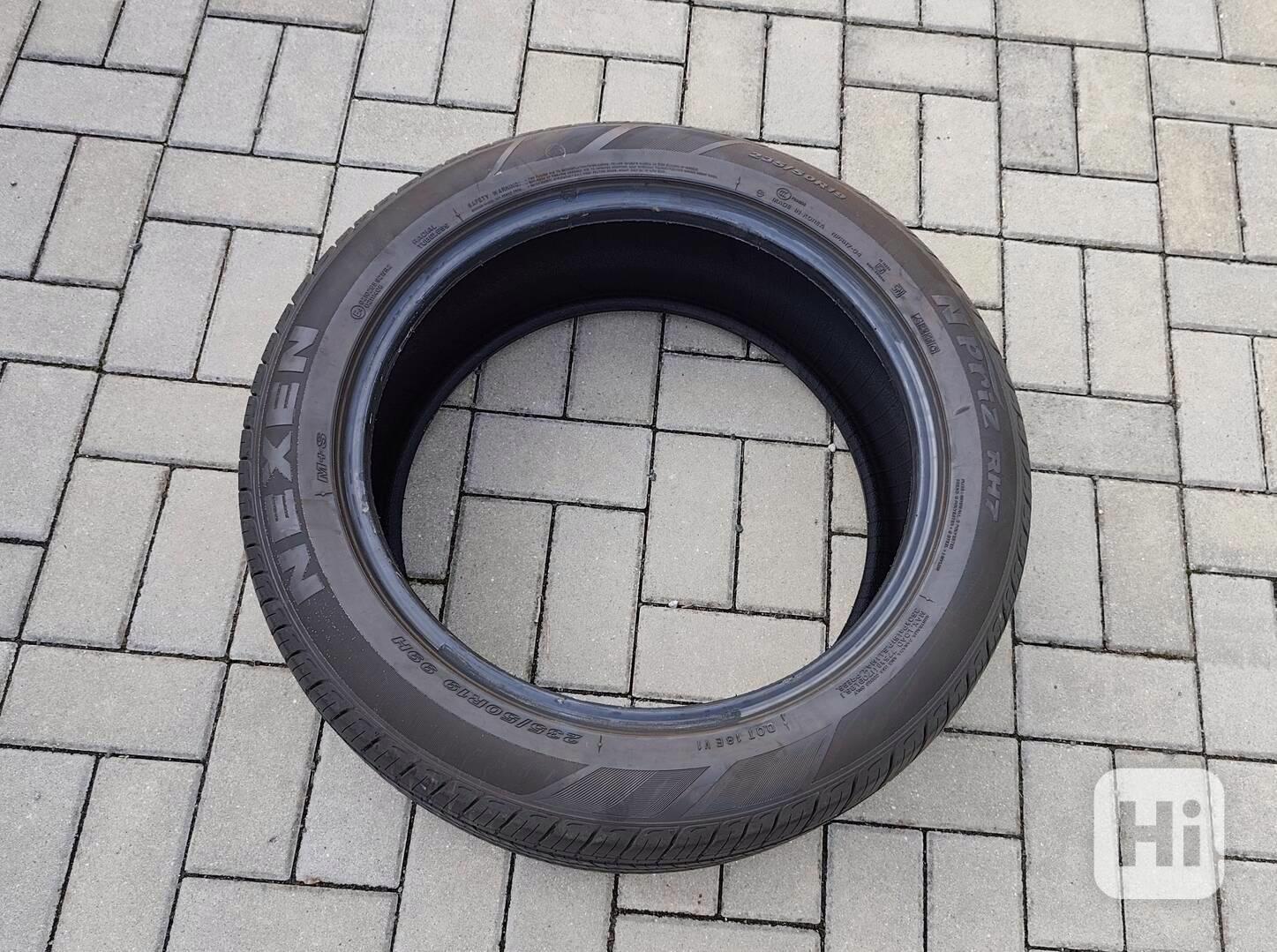 Letní pneu Nexen 235/50 R19 - foto 1