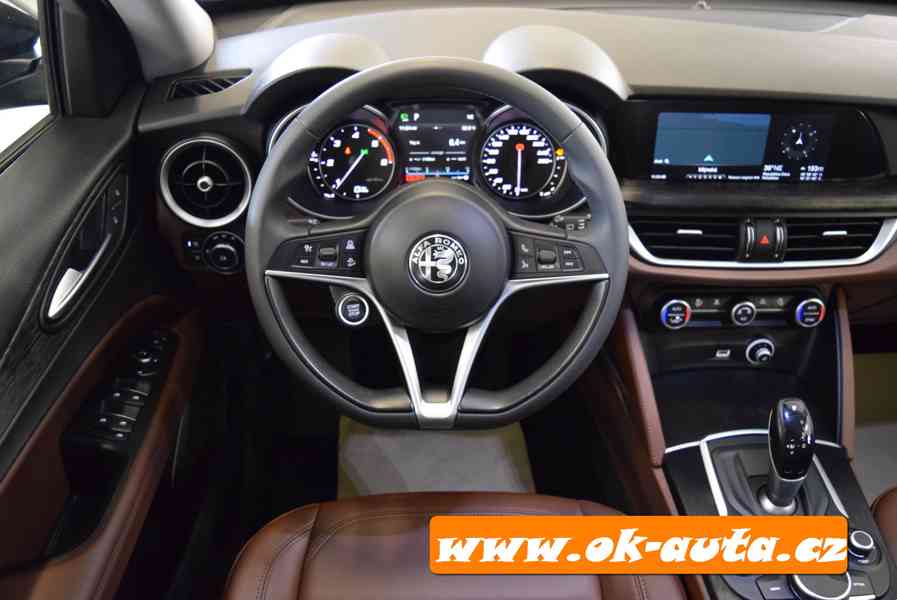 Alfa Romeo Stelvio 2.2 JTD EXECUTIVE Q4 2019-DPH  - foto 14