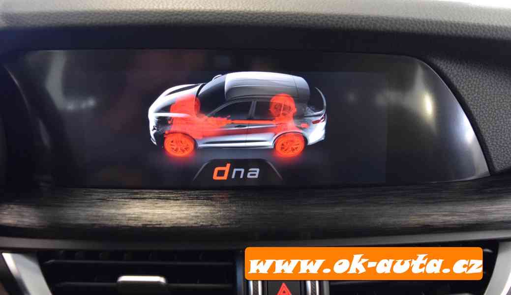 Alfa Romeo Stelvio 2.2 JTD EXECUTIVE Q4 2019-DPH  - foto 22