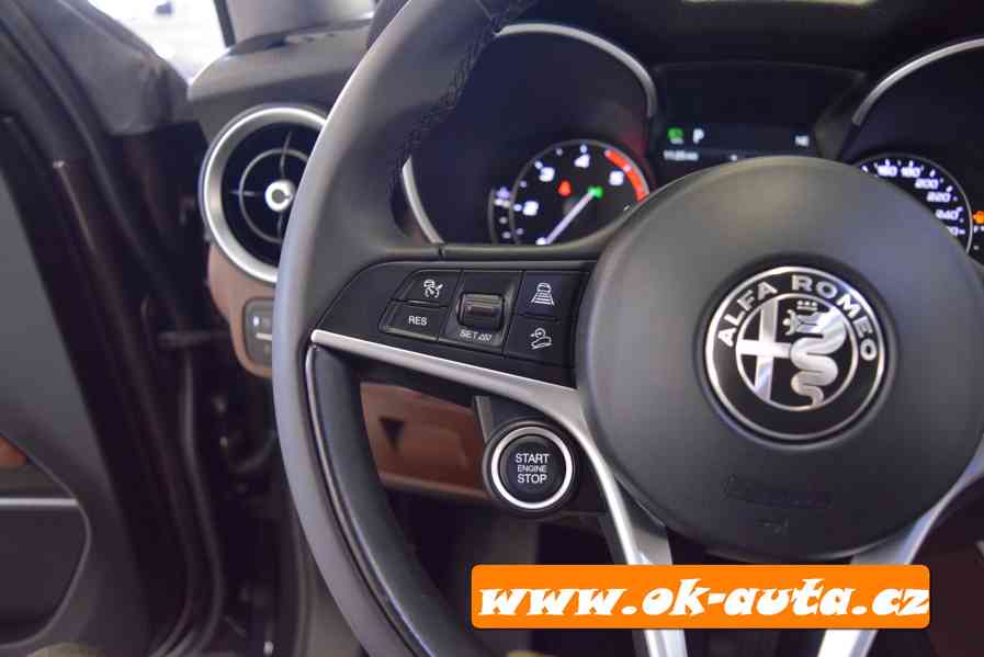 Alfa Romeo Stelvio 2.2 JTD EXECUTIVE Q4 2019-DPH  - foto 19