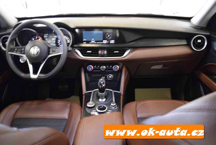 Alfa Romeo Stelvio 2.2 JTD EXECUTIVE Q4 2019-DPH  - foto 15