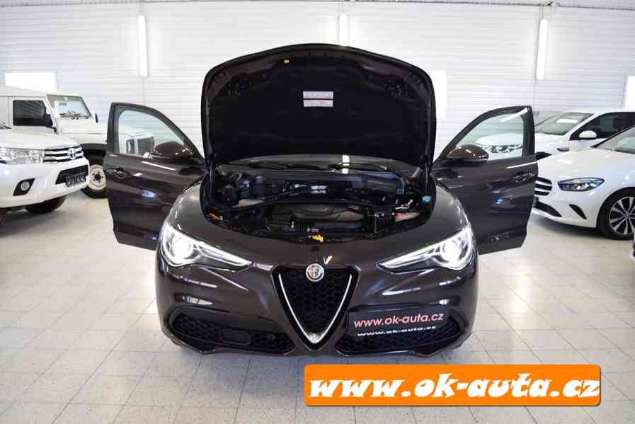 Alfa Romeo Stelvio 2.2 JTD EXECUTIVE Q4 2019-DPH  - foto 24