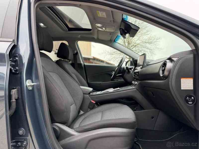 Hyundai Kona EV 150 kW 64 kWh trend navi - foto 8