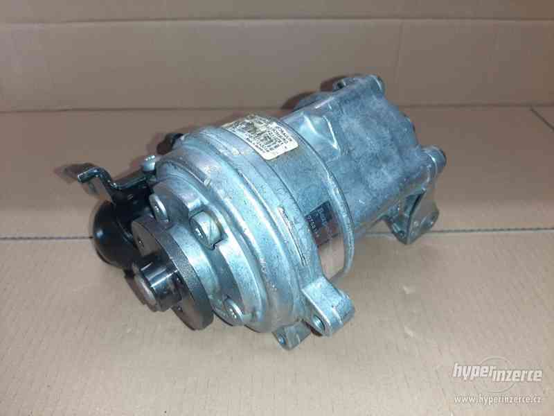 Servo čerpadlo BMW E60 E61 E3 E64 4.4 4.8 - foto 6