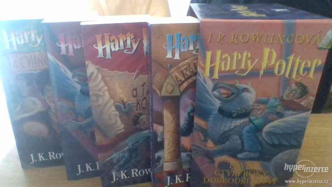 Harry Potter- Prvních pět knih a dárek;) - foto 1
