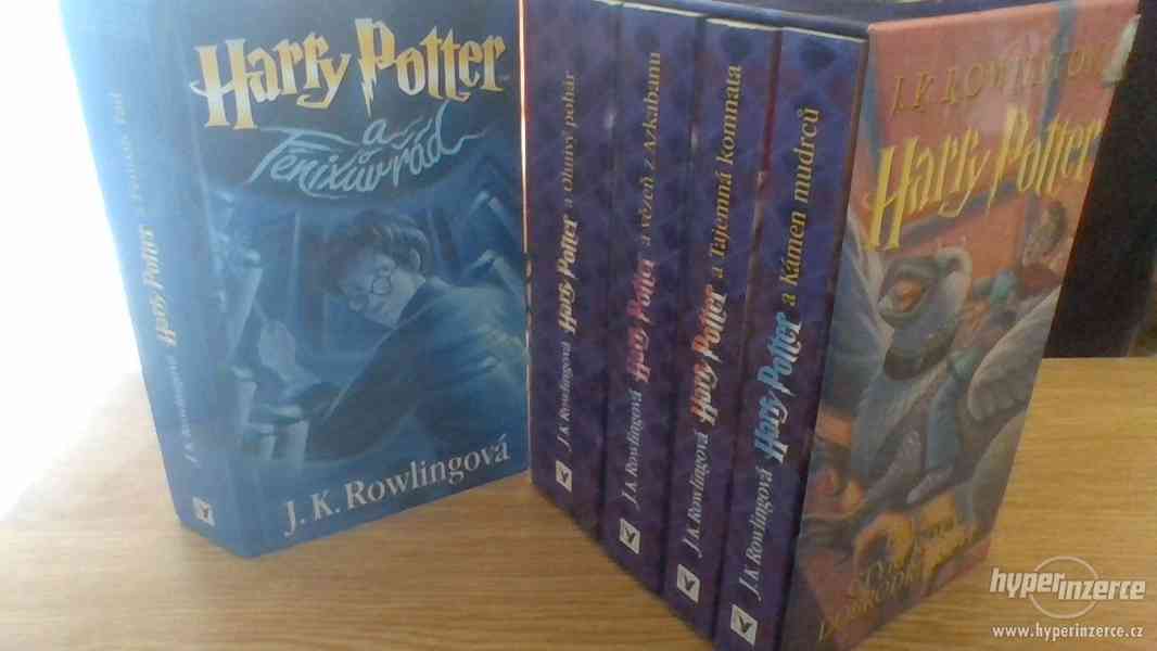 Harry Potter- Prvních pět knih a dárek;) - foto 2