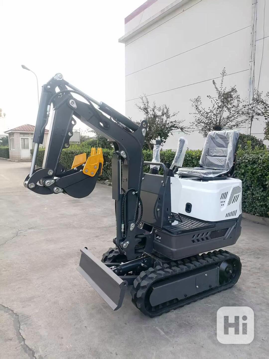 Bagr CR06 - loncin, minibagr - foto 1