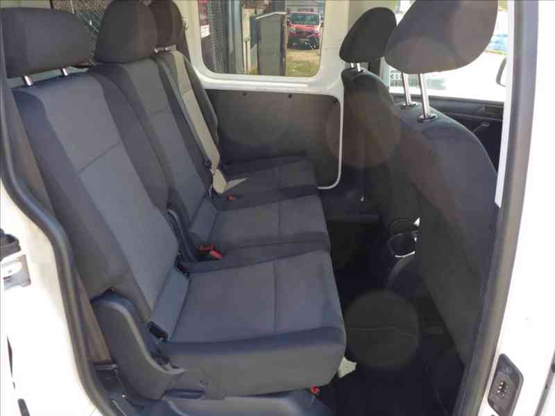 Volkswagen Caddy 2,0 TDi 1. MAJ, SERVIS, DPH - foto 8