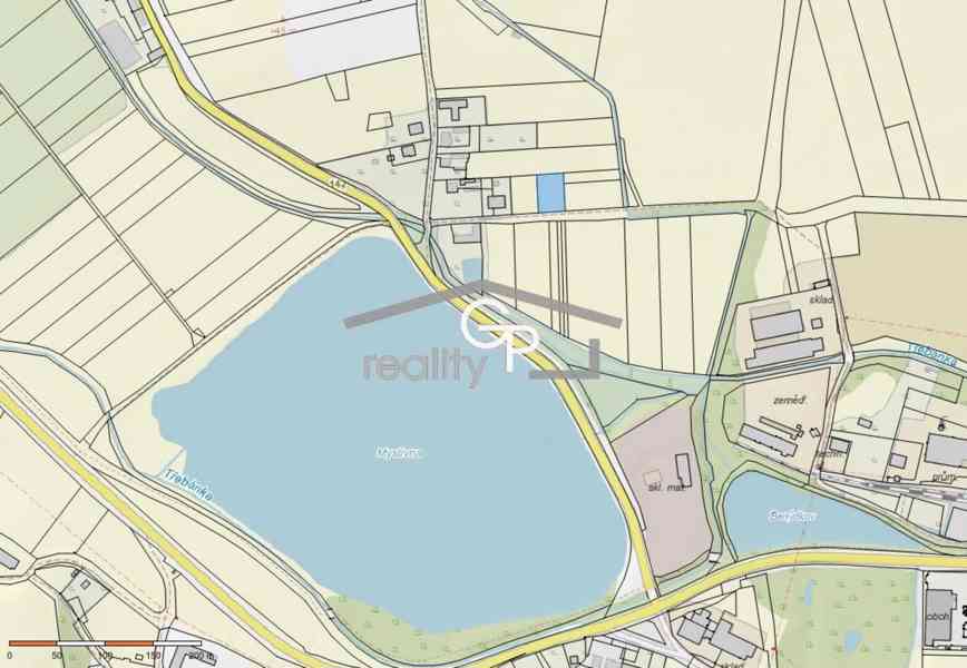 Stav. pozemek na klidném okraji obce Petrův Dvůr - foto 6