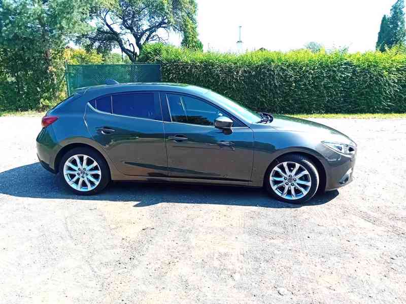 Mazda 3 SKYACTIV-G 2,0i/121Kw, VÝSOKÁ VÝBAVA, Bi-XENON, NAVI - foto 3