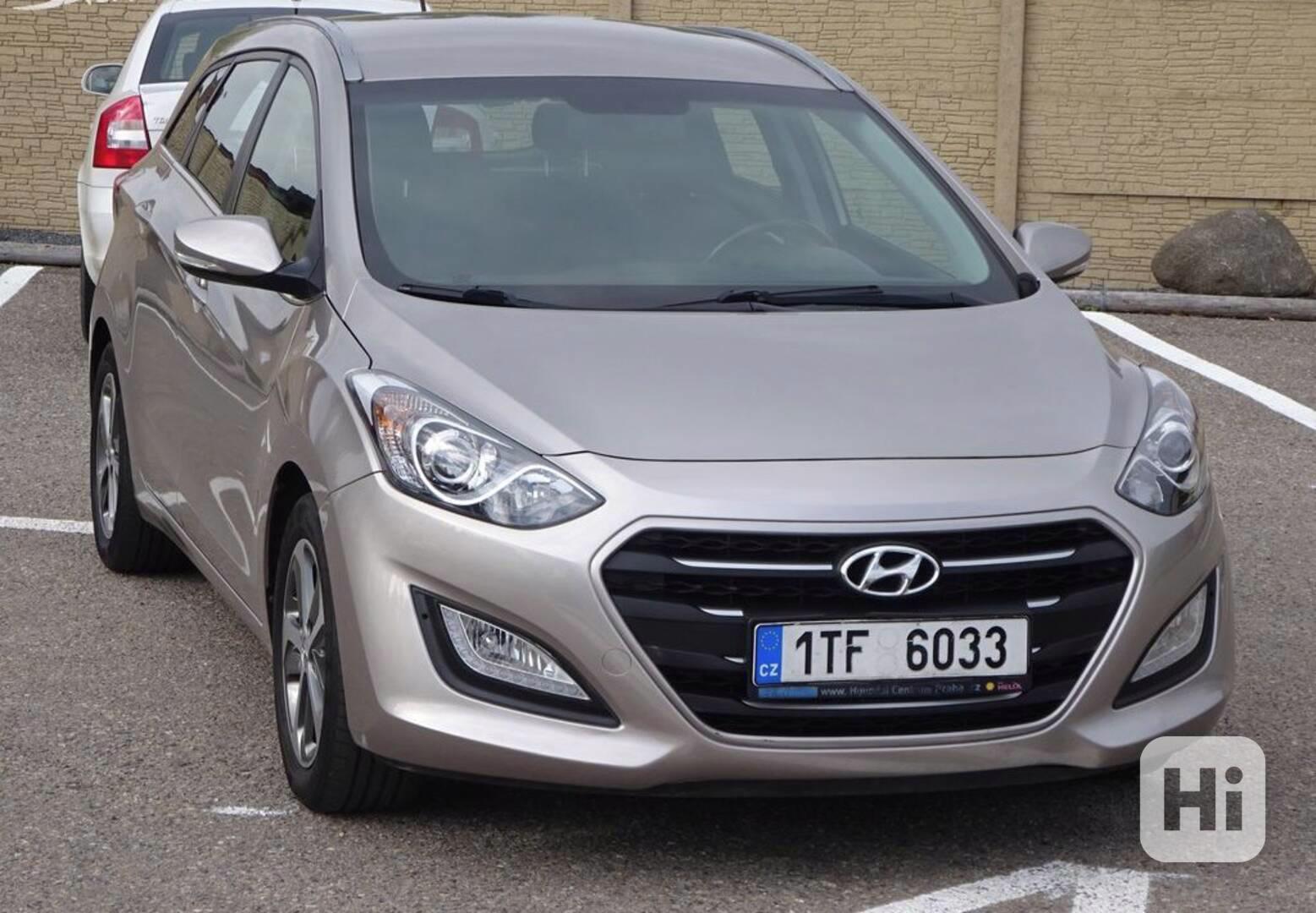 Hyundai i30 1.6i Combi r.v.2017 (88 kw) 2.Maj.ser.kníž.ČR - foto 1