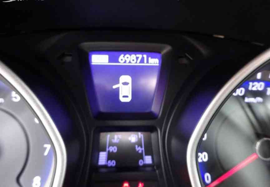 Hyundai i30 1.6i Combi r.v.2017 (88 kw) 2.Maj.ser.kníž.ČR - foto 7