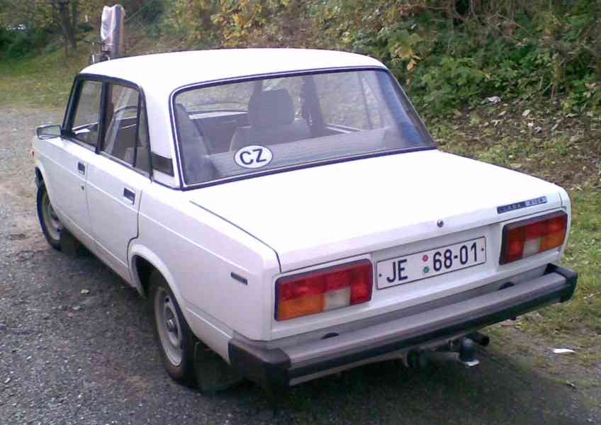Prodám osobní automobil Lada 2105 - foto 2