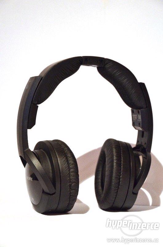 Bezdrátová sluchátka Sony MDR-RF865RK - foto 3